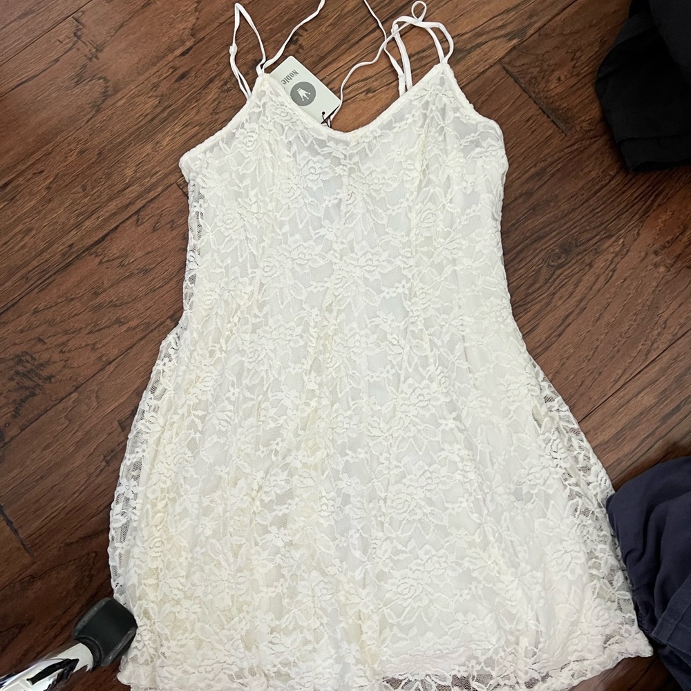 Lace White dress